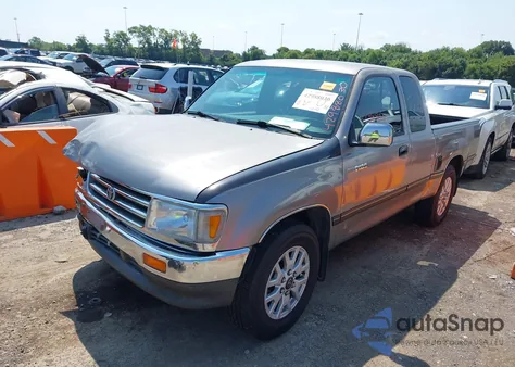 1996 Toyota T100 Xtracab Sr5 from USA, damaged, VIN JT4TN14D3T0024606